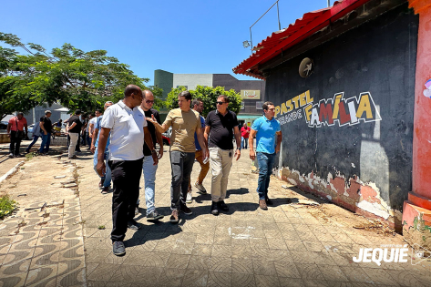 Prefeito de Jequié autoriza requalificação dos canteiros centrais da Avenida Santa Luzia e licitação para recuperação da Praça da Rodoviária
